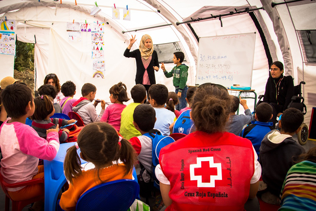 Commemorant el Dia Mundial dels Refugiats la Fundació Probitas anuncia la donació de 1'2 milions d'euros a entitats humanitàries a favor dels refugiats de Grècia i el Líban.