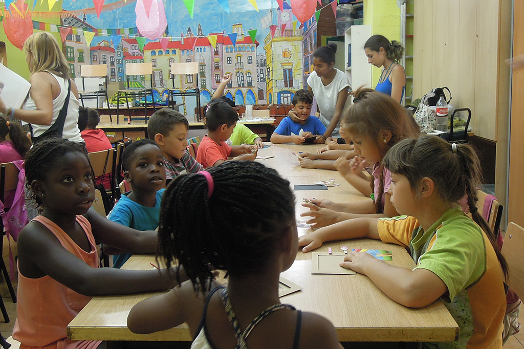 This year 4,500 children and youth from 41 child support centers will benefit from healthy afternoon snacks