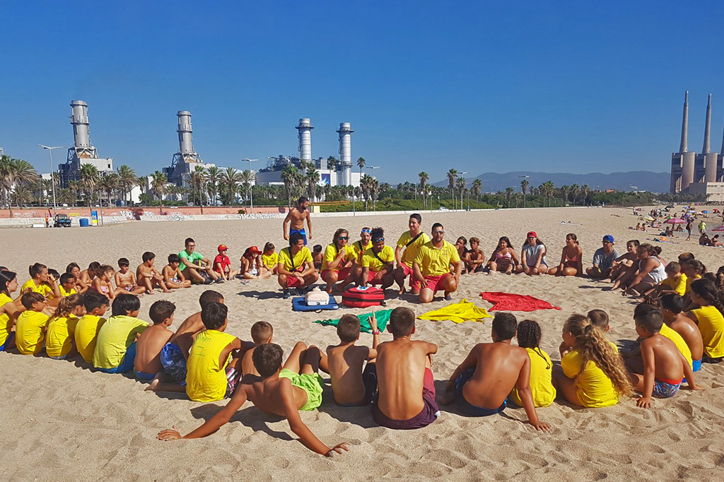 Boys and girls from all over Catalonia enjoy a summer full of socio-educational activities