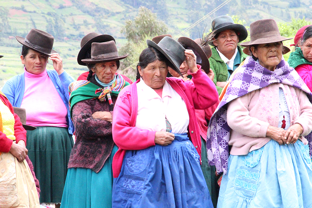Madre Coraje y Fundación Probitas apoyan la atención médica a 287 familias rurales empobrecidas de Perú