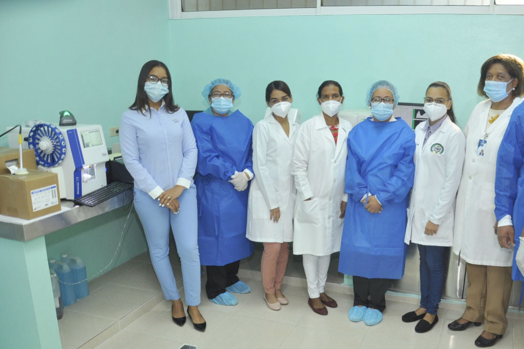 Fundación Probitas y Save The Children colaboran en la rehabilitación de un laboratorio hospitalario en República Dominicana